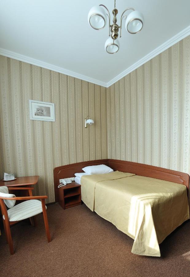 Park Hotel Zamkovy Gomel Esterno foto