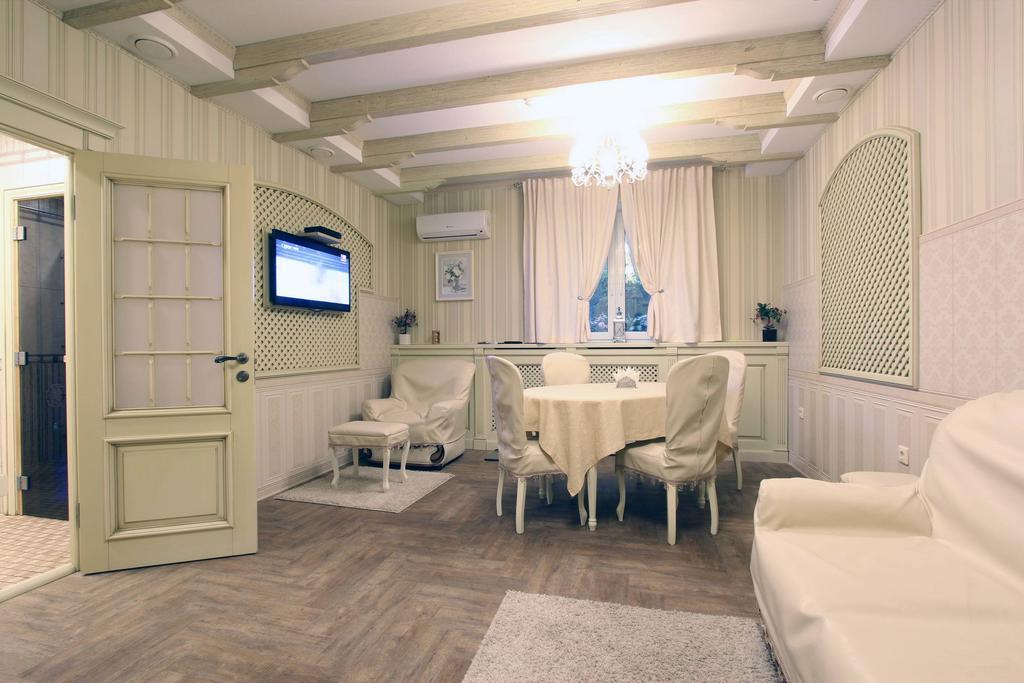 Park Hotel Zamkovy Gomel Esterno foto