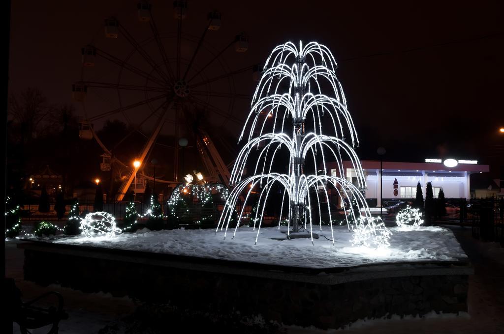 Park Hotel Zamkovy Gomel Esterno foto