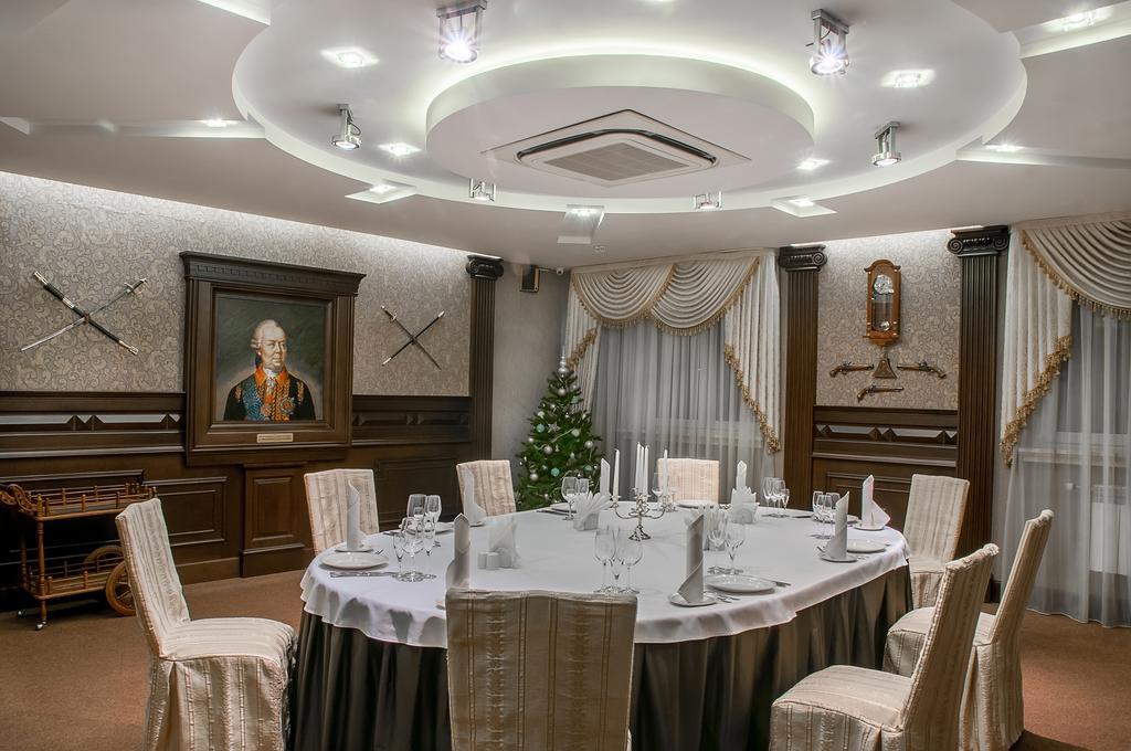 Park Hotel Zamkovy Gomel Esterno foto